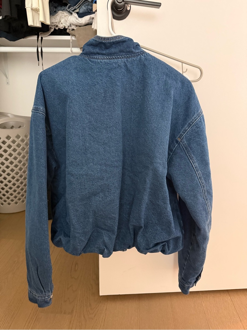 Edikted Hilary Oversized Denim Bomber Jacket - Picture 6 of 6